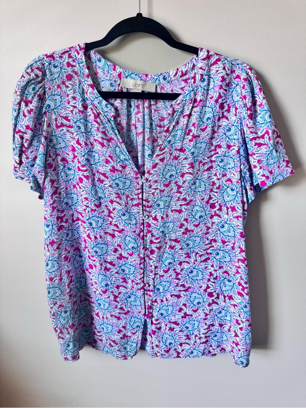 LOFT Fuchsia Floral Short Sleeve V-Neck Blouse